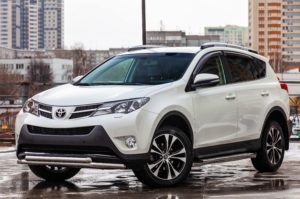 White 2015 Toyota Rav4